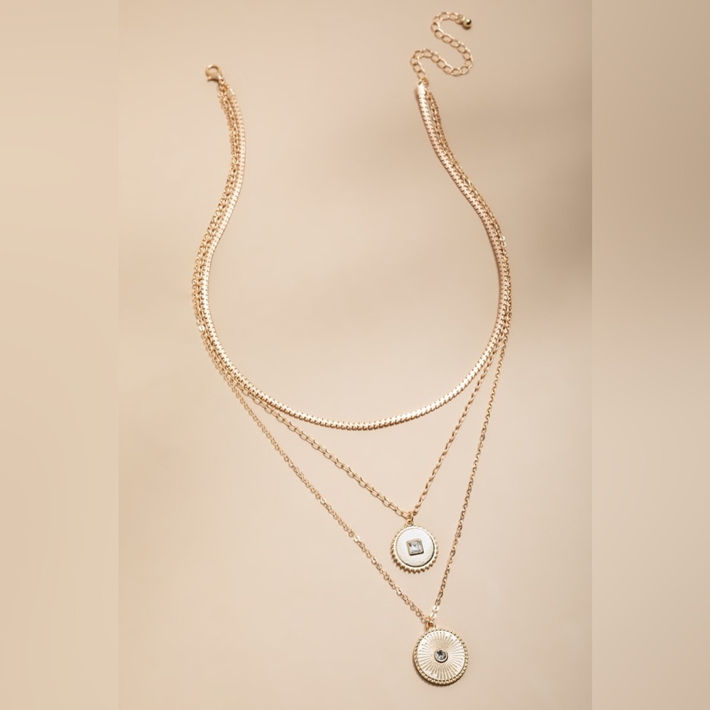 Francesca's Collections Sharon Layered Pendant Necklace